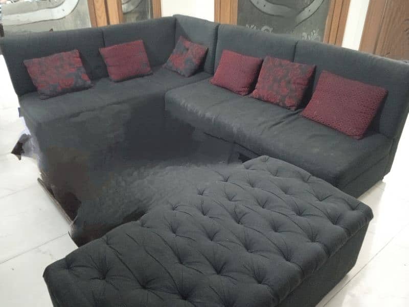 L shape sofa and setti in good condition for sale 0