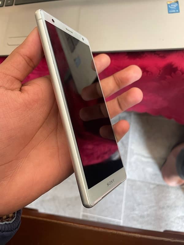 sony xperia xZ2 non pta  845 snapdragon exchange possible03072345470 4