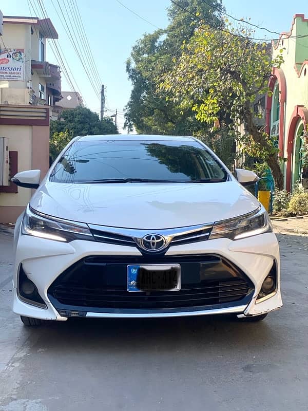 Toyota Altis Grande 2018 1.8 3