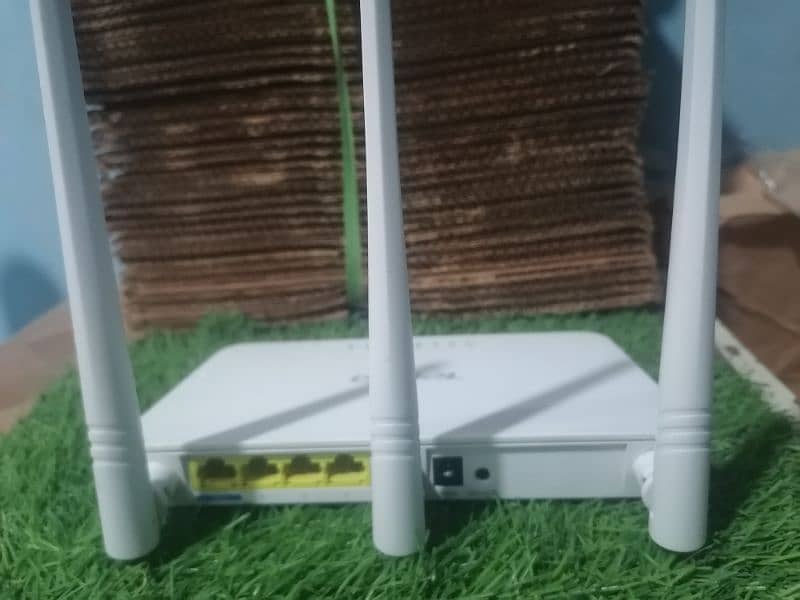 tenda F3 V6 N300 long range wifi router for sell 2