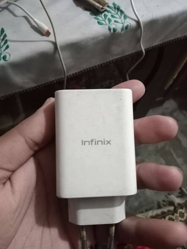 infinix oregnal Charger 0