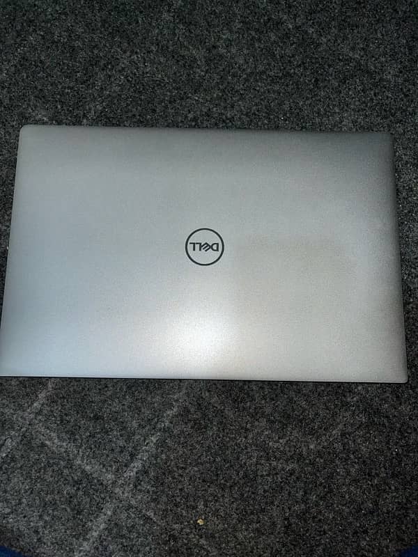 Hi, I am selling my laptop XPS m…. 10by10 windows 11 original install 1