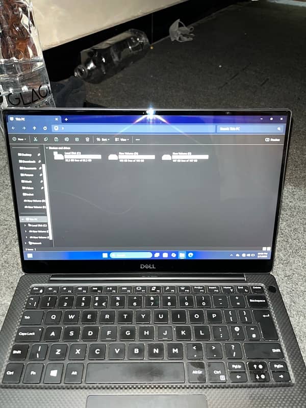 Hi, I am selling my laptop XPS m…. 10by10 windows 11 original install 6