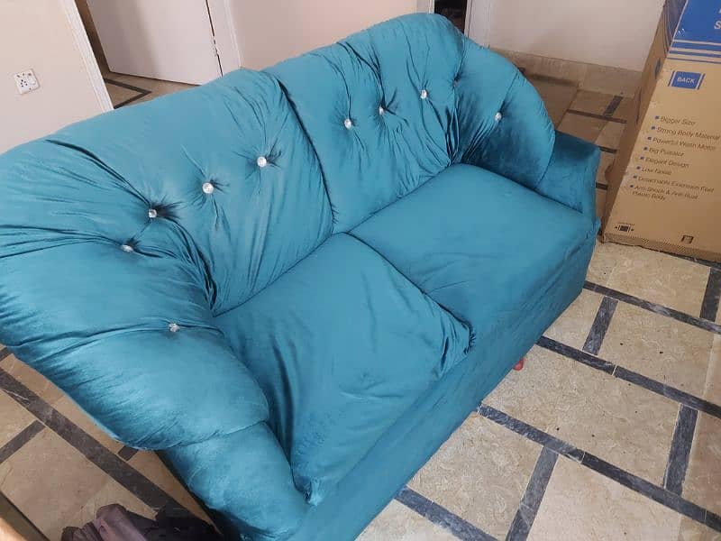 7 seater sofa set (2 month used) 3