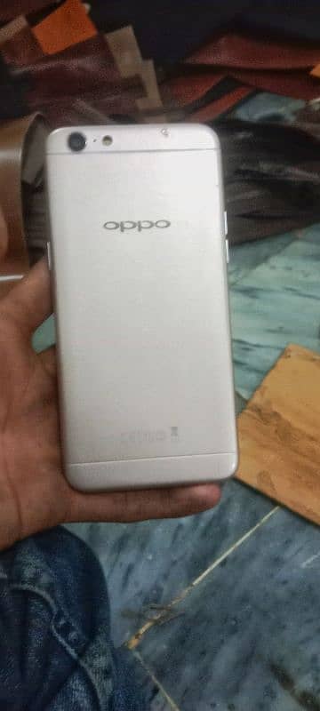 selling oppo A57 just for 6500 rs only and final 1