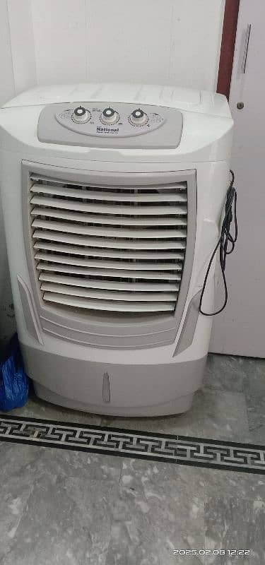 NATIONAL coolar fan new condition urgent sell ,I CE COOLAR 0