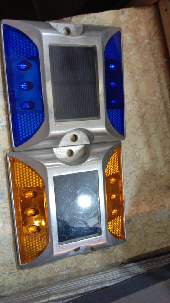 FOG/ SMOG LIGHTS (SOLAR POWERED) by PGE 10