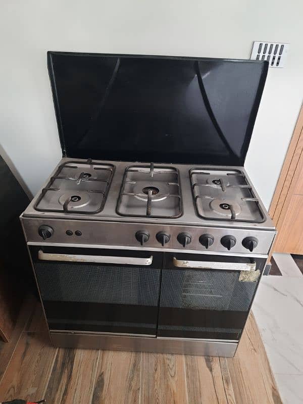 Cooking range with 5 burners for sell 2