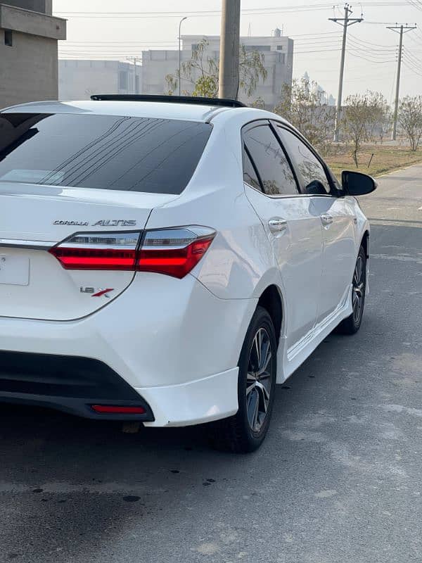 Toyota Altis Grande 2021 12