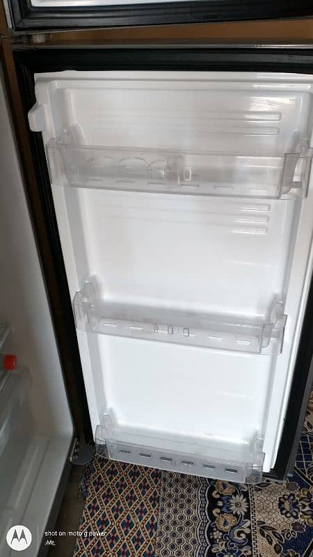 PEL REFRIGERATOR (LIFE) 13