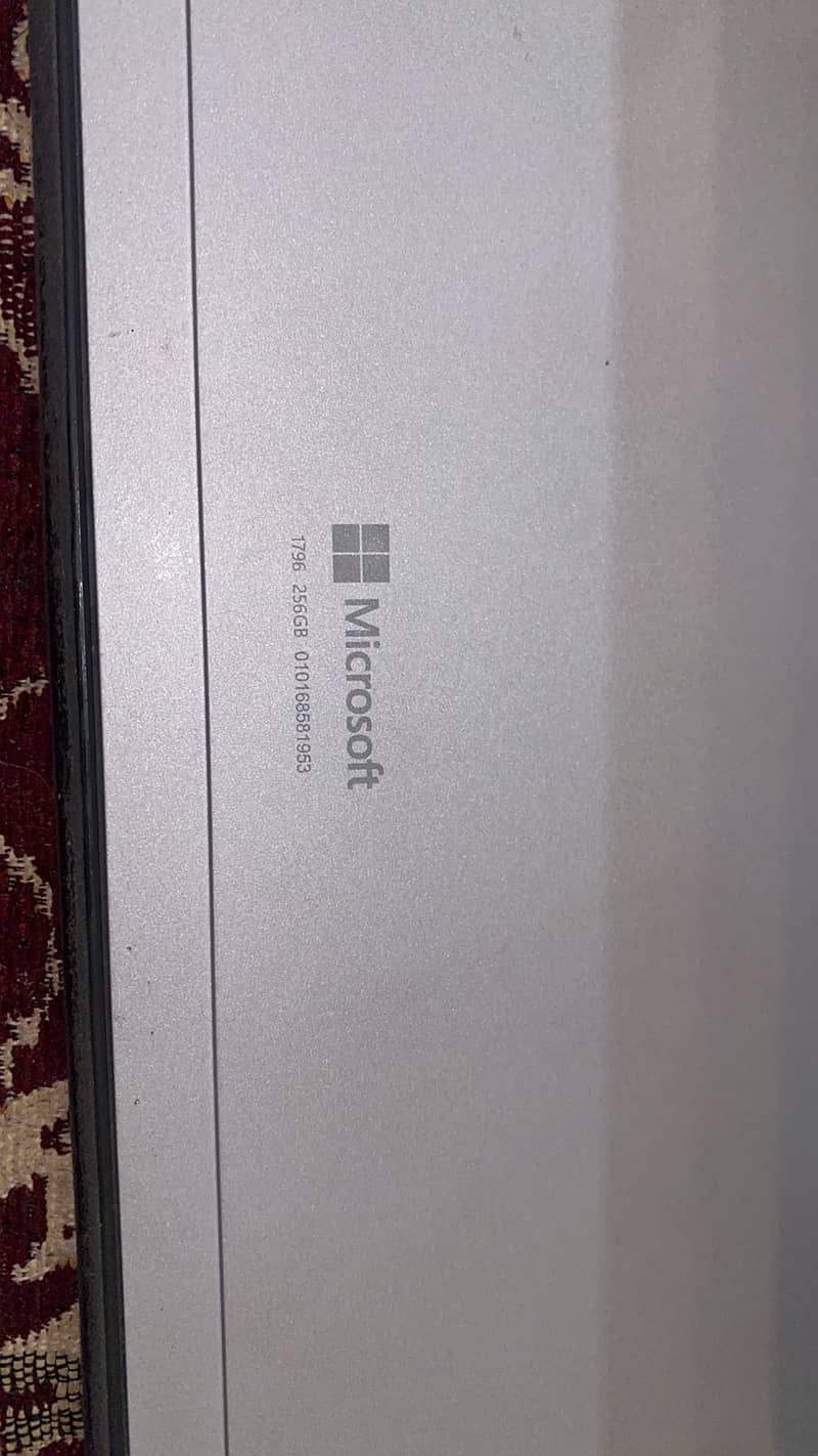 Microsoft Surface Pro  Core i5 7th Generation 5