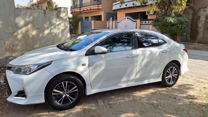 Toyota Corolla Altis 2018 8