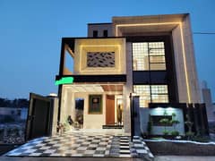 10 Marla Brand New Ultra Modern Design House For Sale Lda Avenue