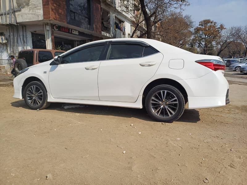 Toyota Corolla Altis 2021 1