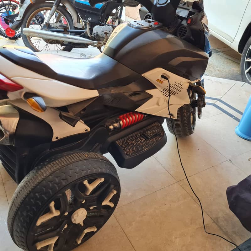 Kids Electric Bike For Sale in Lahore 1