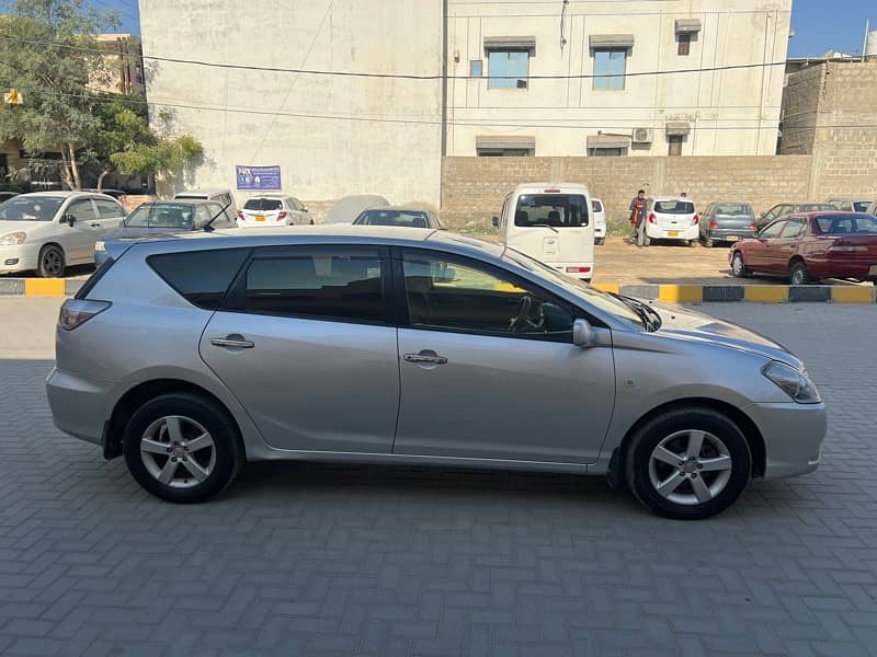 Toyota Caldina 2006/2012 5