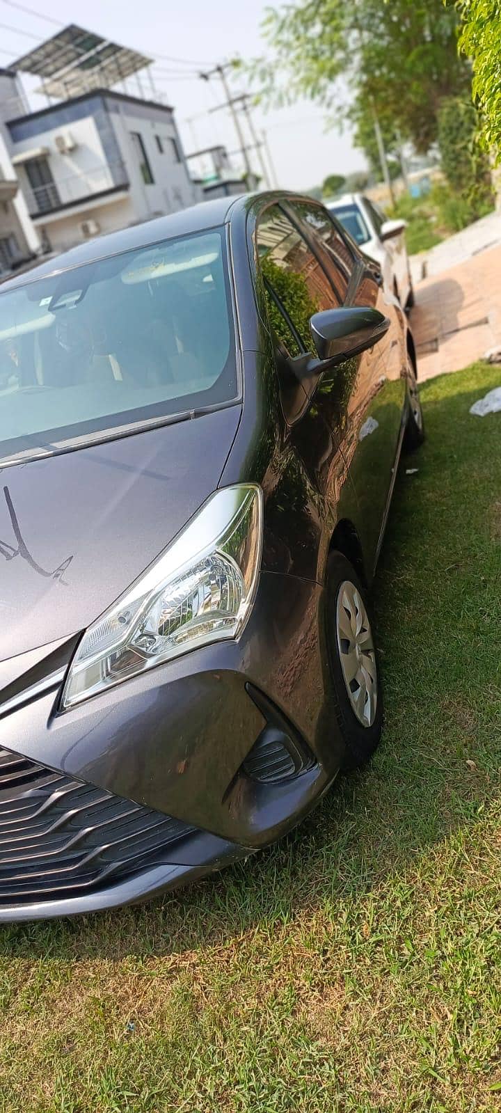 Toyota Vitz 2018 3