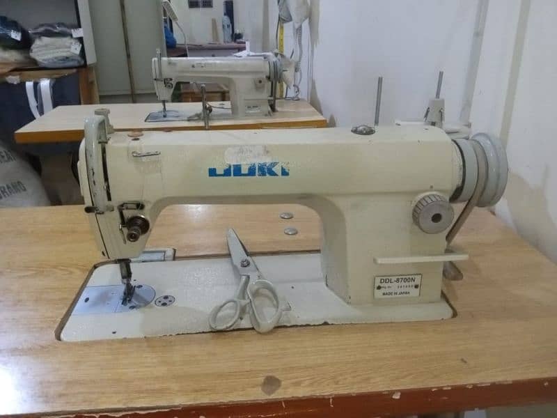 5x sewing/stitching (juke) machines full setup 0