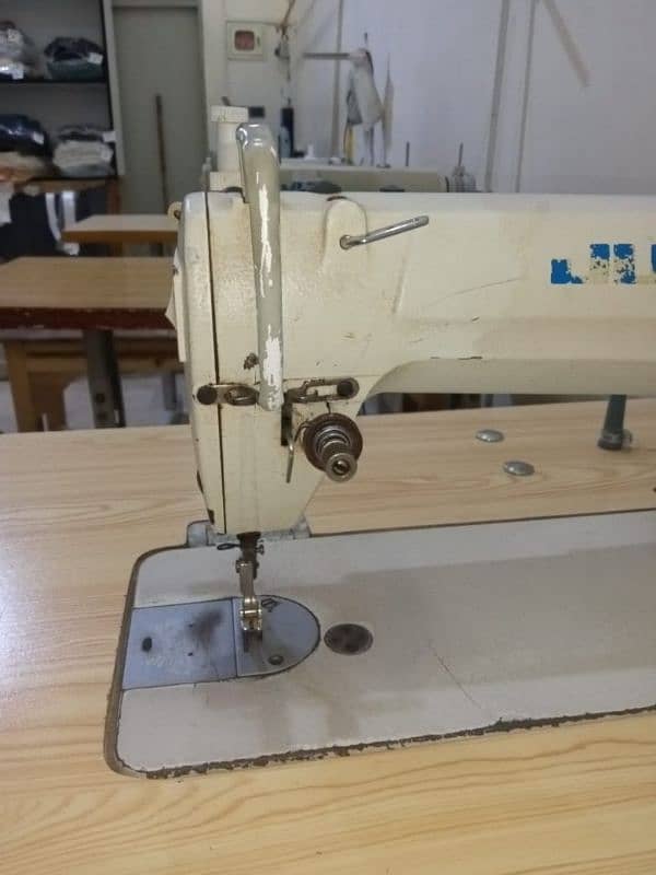 5x sewing/stitching (juke) machines full setup 3