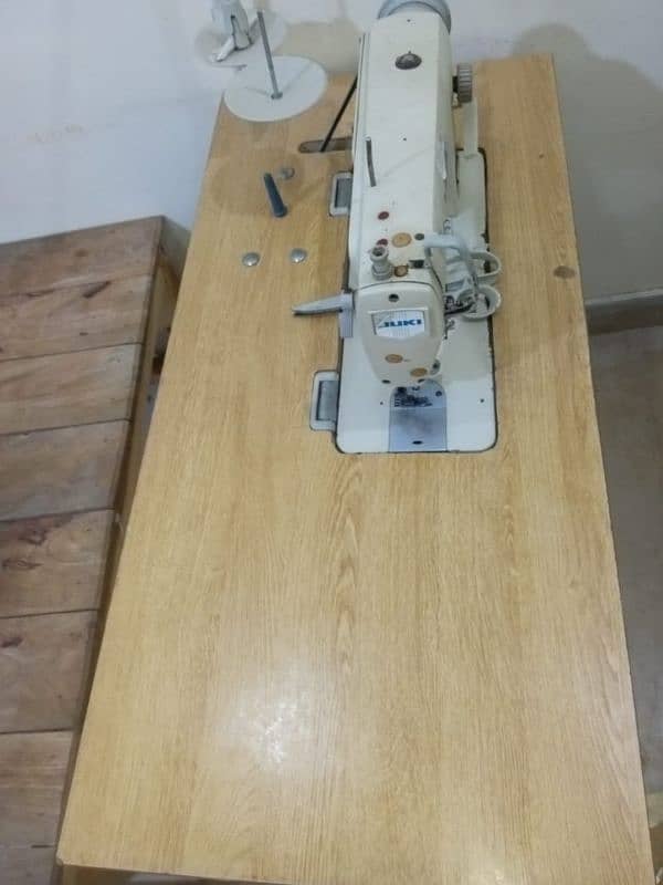 5x sewing/stitching (juke) machines full setup 9