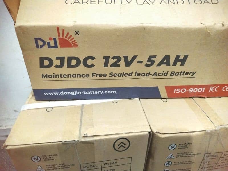 DJDC (Dongjin) Dry batteries available on wholesale price . 8