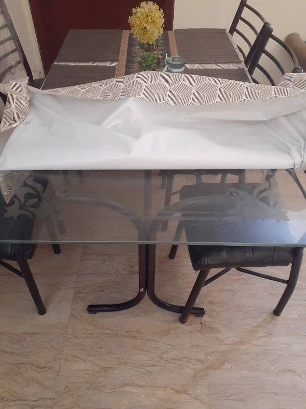 6 seater dining table 4