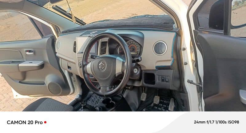 Suzuki Wagon R 2022 9