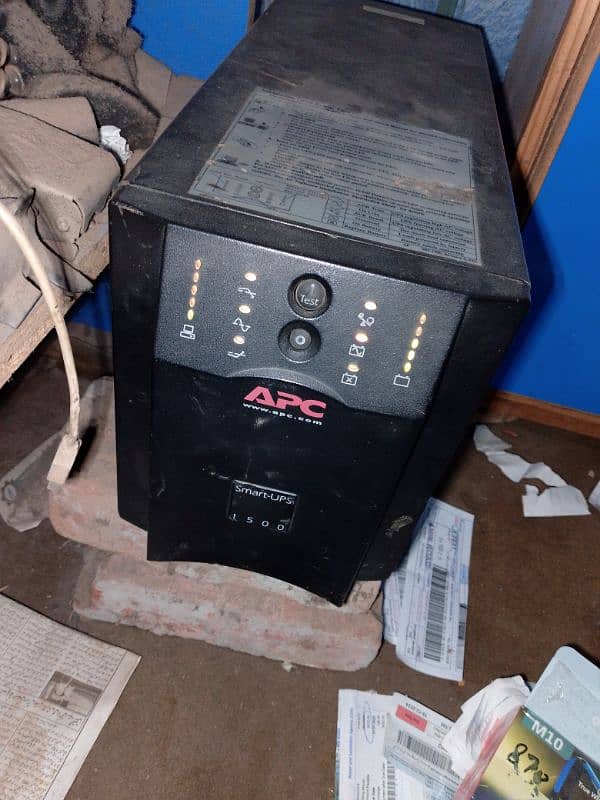 APC UPS 1500 KVA 0