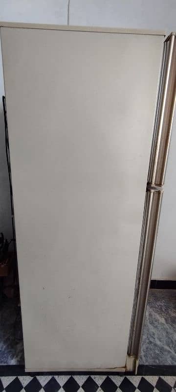 Pel Refrigerator For Sale 1