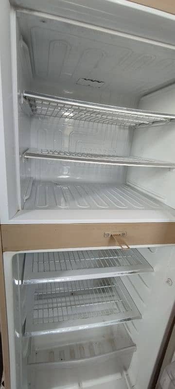 Pel Refrigerator For Sale 6