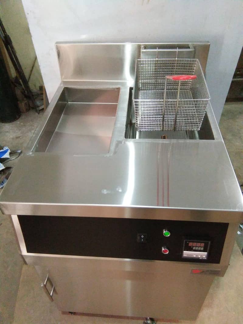 Fryer / Storage / Shawarma / Hot plate / Qeema machine / Kitchen Ite 5