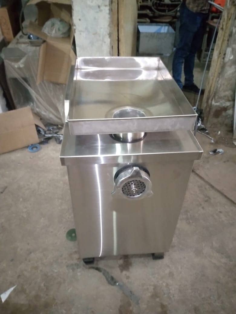 Fryer , Storage , Shawarma , Hot plate , Qeema machine , Kitchen Item 13