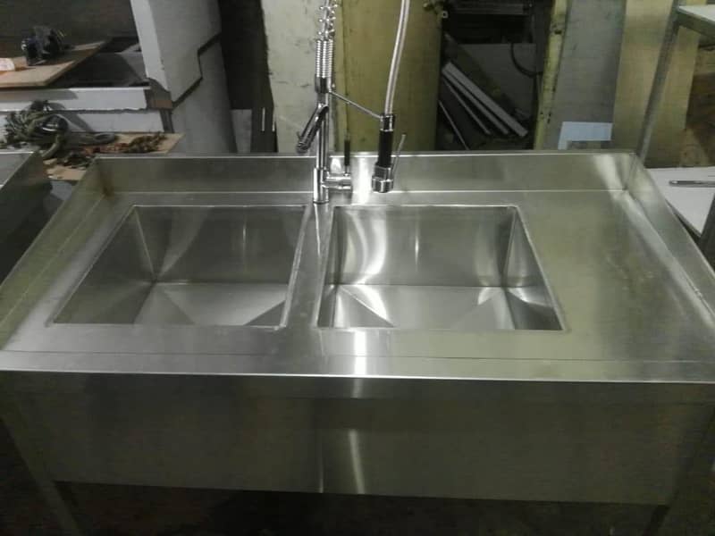 Fryer / Storage / Shawarma / Hot plate / Qeema machine / Kitchen Ite 10