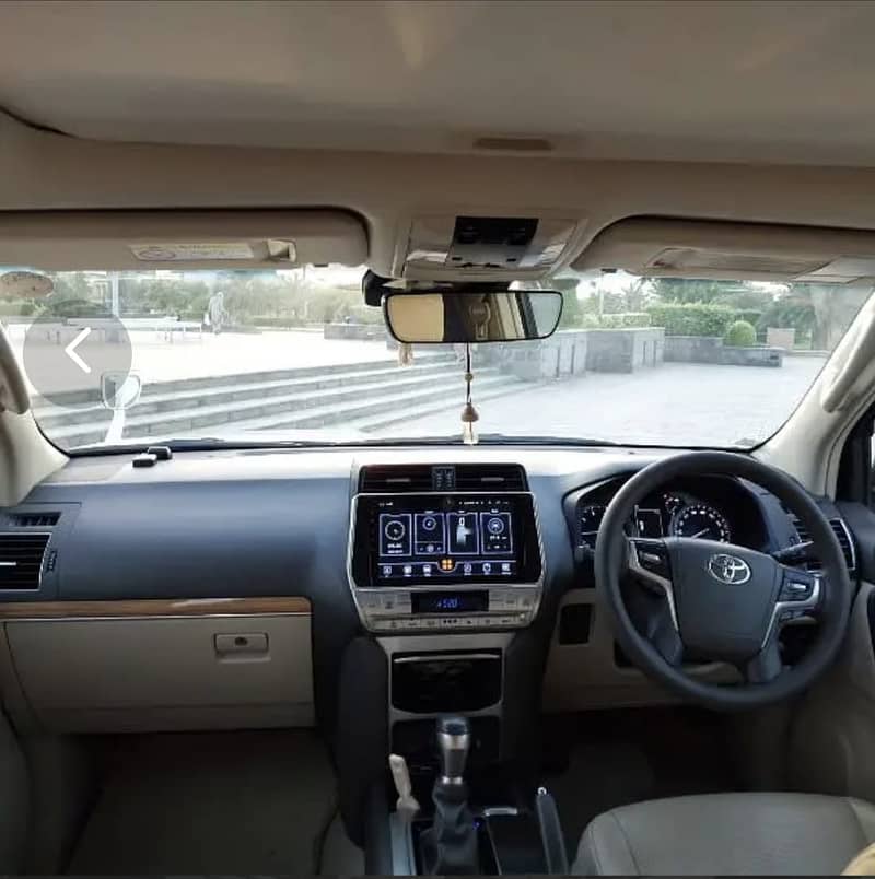 Toyota Prado 2017 Automatic 1