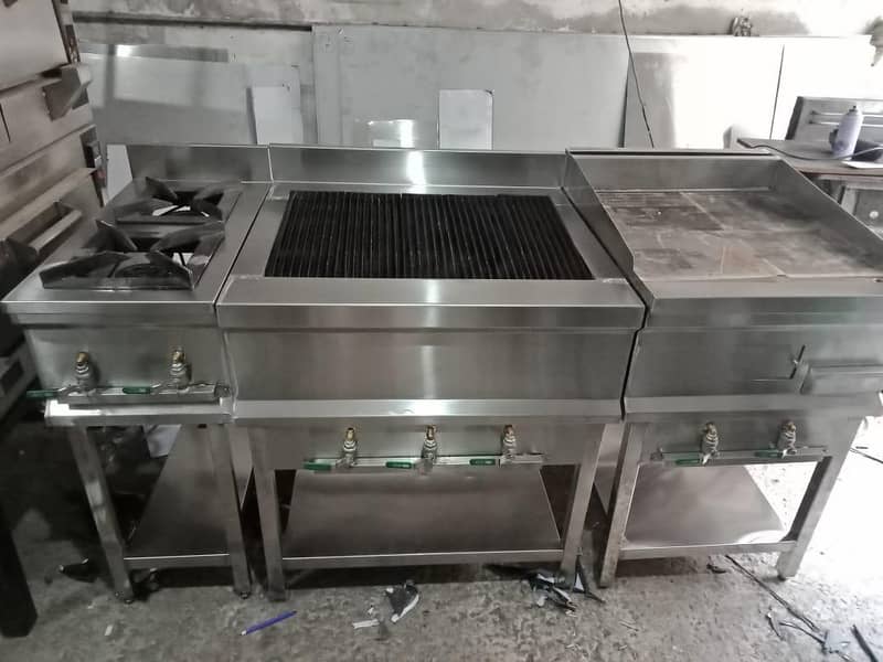 Fryer / counters / chiller / Hot plate / Qeema machine / Kitchen Item 17