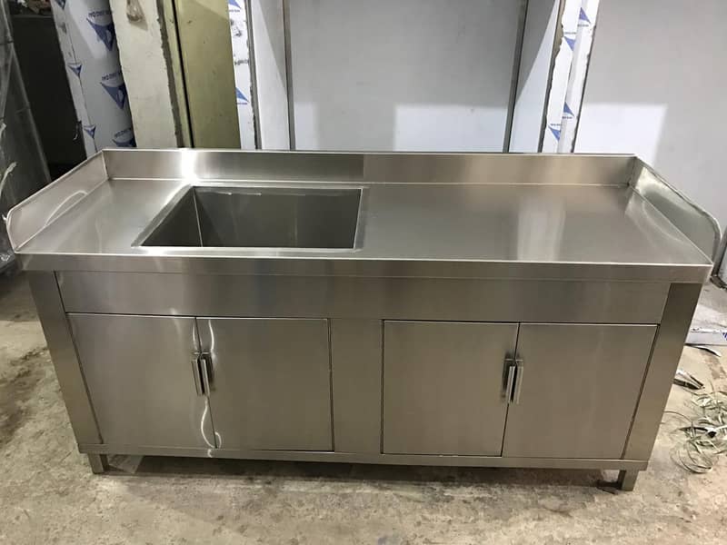 Fryer / counters / chiller / Hot plate / Qeema machine / Kitchen Item 13