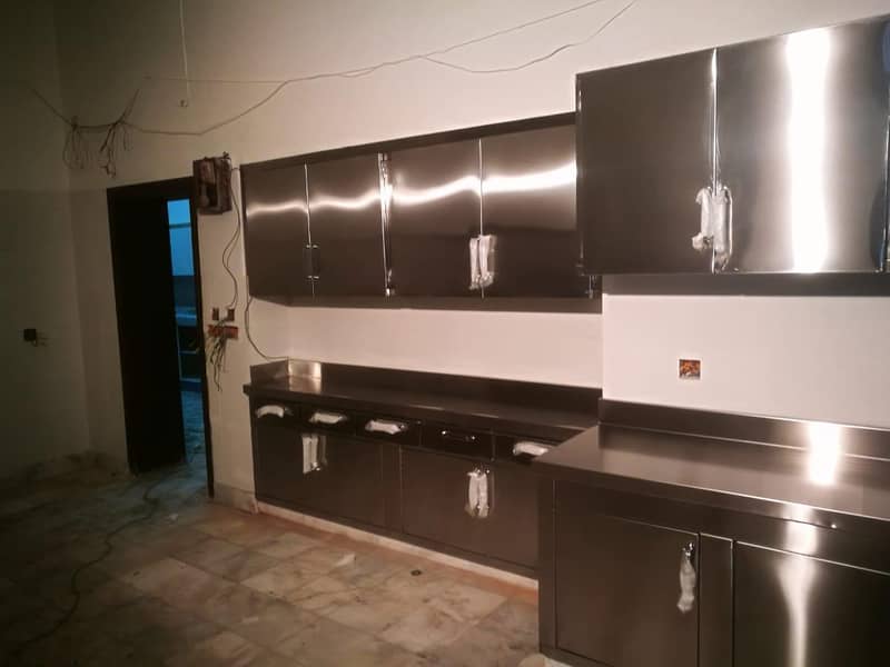 Fryer / Storage / Shawarma / Hot plate / Qeema machine / Kitchen Item 10