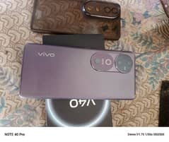 Vivo v 40