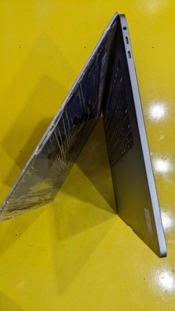 Apple MacBook Pro 2019 15 inchFor Sale,Best Price Whatsapp 03162234697 3