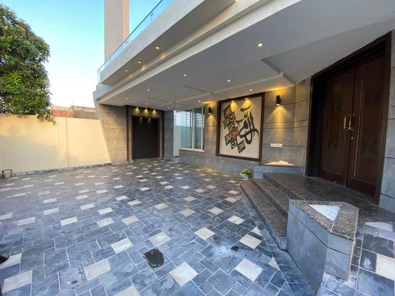 20 Marla Luxury House For Sale 1 January 2025 3