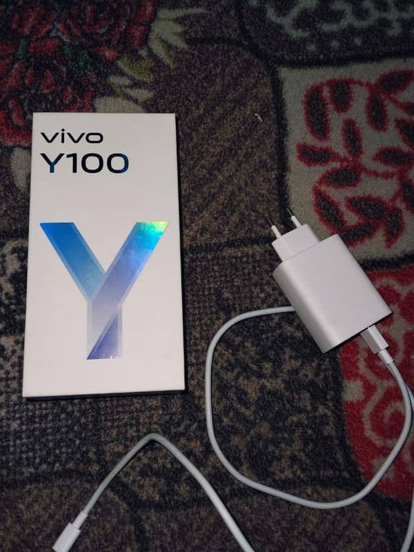 vivo y100 full lush Condition 4