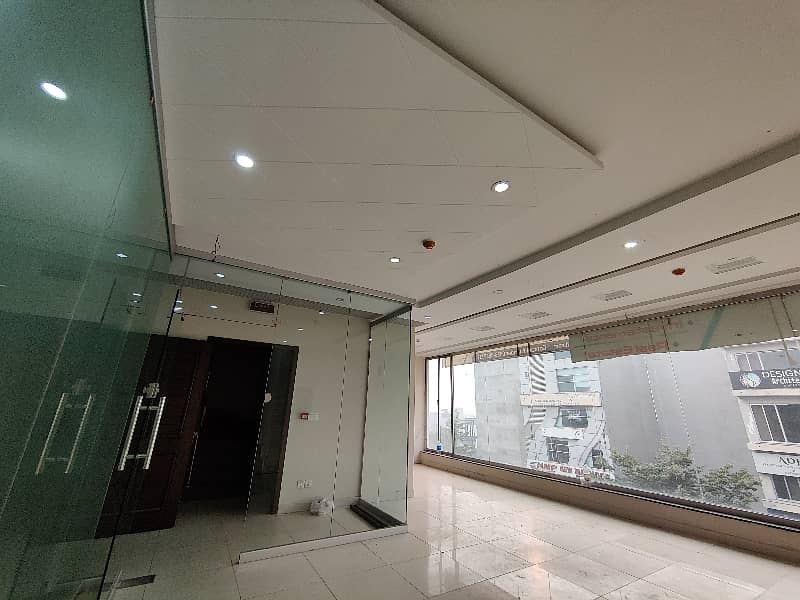 4 Marla 3rd Floor With Lift Near raya Fairways Available For Rent in DHA Phase 6 Punjab Lahore Pakistan 13