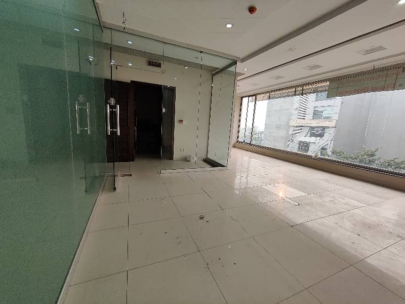 4 Marla 3rd Floor With Lift Near raya Fairways Available For Rent in DHA Phase 6 Punjab Lahore Pakistan 14