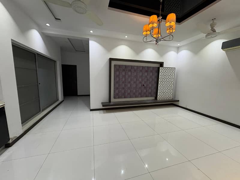 100% Original Ad 01 Kanal Modern Design House For Rent In DHA Phase 6 Block-B Lahore. 6