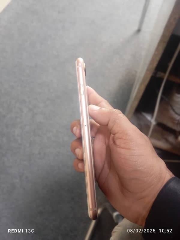 iphone 8 plus pta 64gb 5