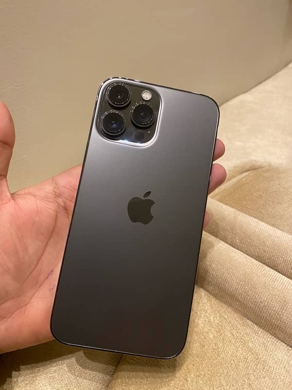 Iphone 13 pro max pta approved 10/10 1