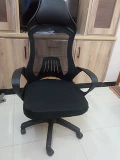 Computer Chair revolving (metal base)