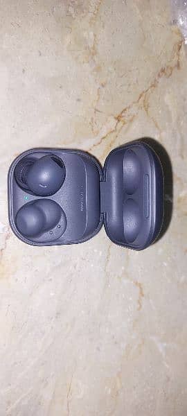 Brandnew Samsung Buds 2 pro(one left piece with orignal case nd box) 2