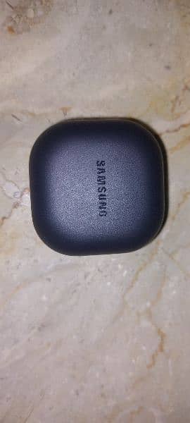 Brandnew Samsung Buds 2 pro(one left piece with orignal case nd box) 10