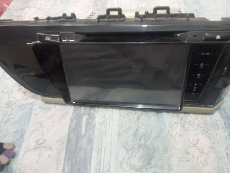 Toyota Grandi Original music system 1